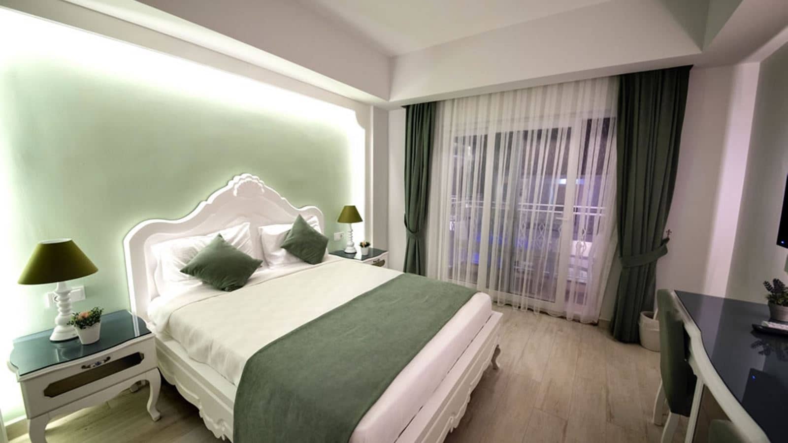 rooms-standard-room