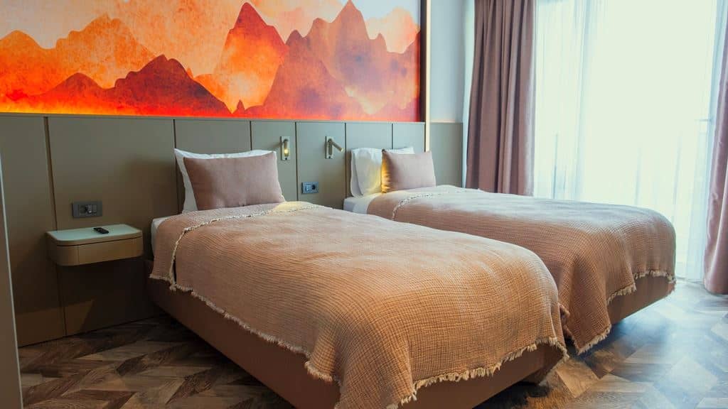 rooms-family-room