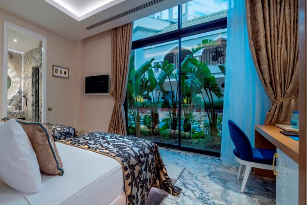 rooms-granada-villa