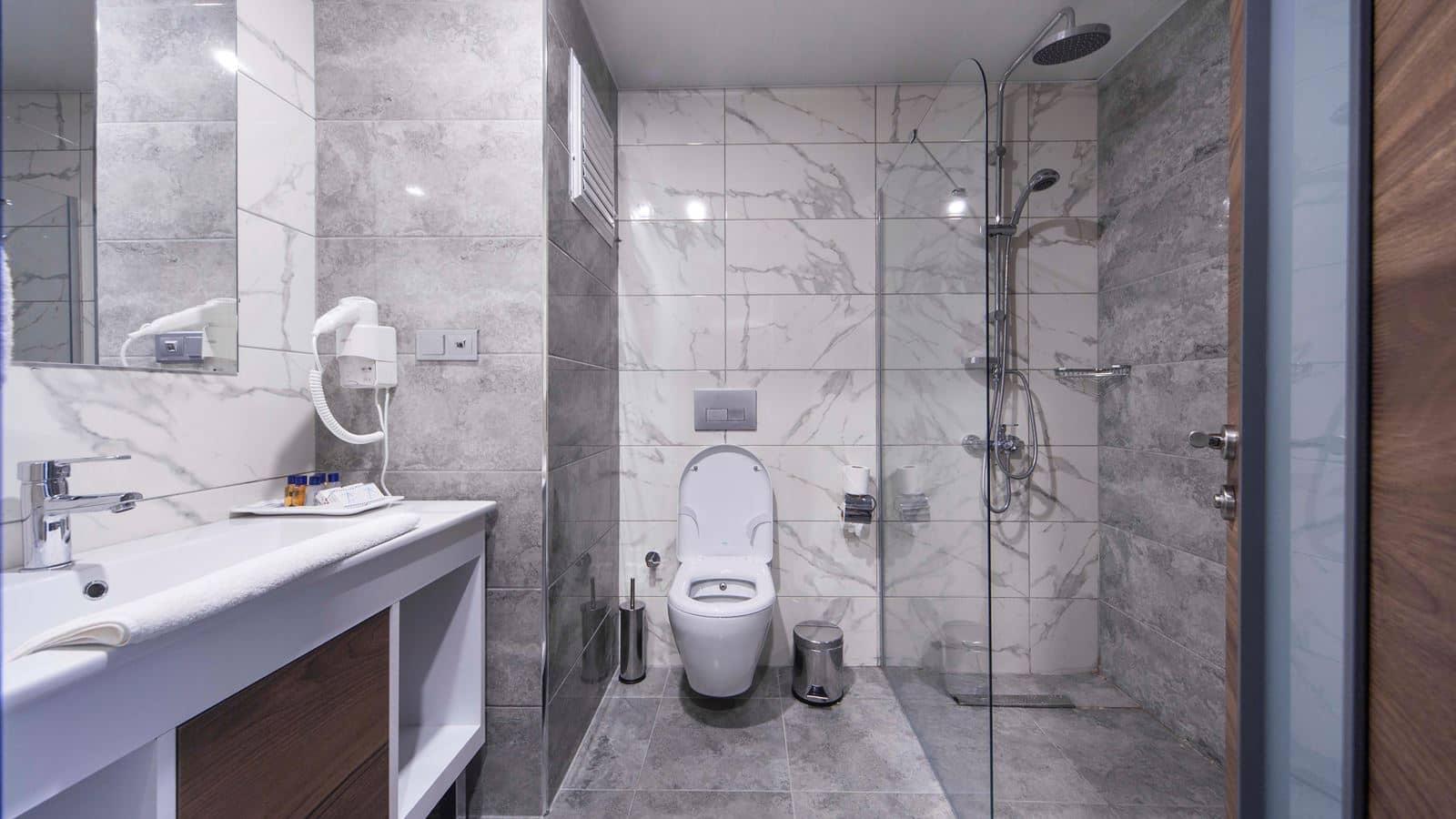 rooms-standard-large-room