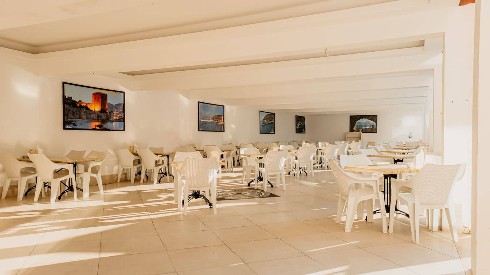 restaurants-main-restaurant