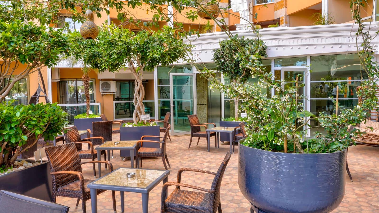 bars-lobby-bar
