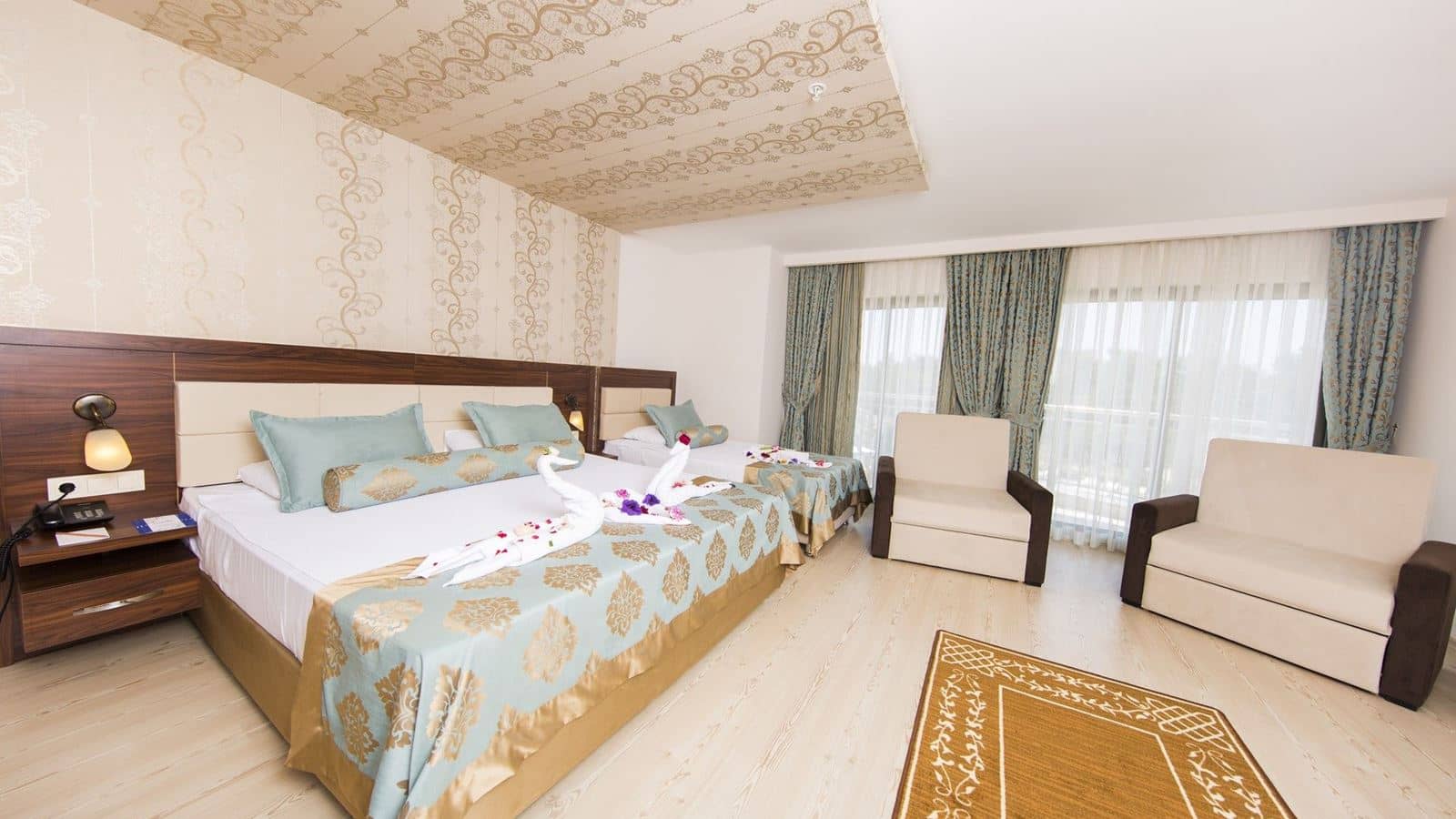 rooms-corner-room