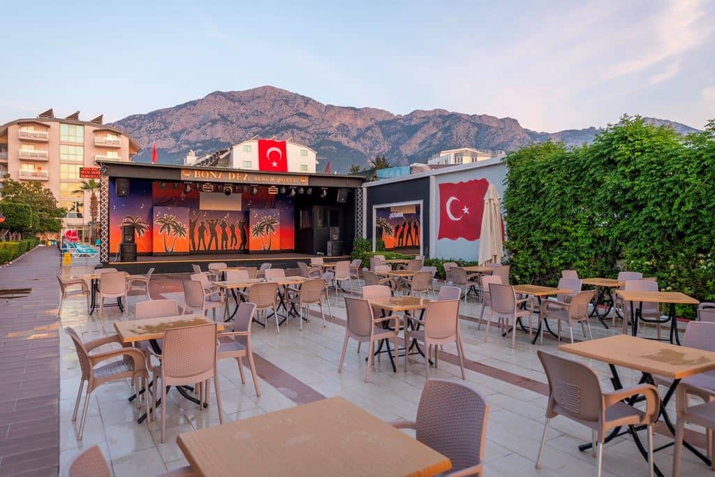 bars-restaurant-bar