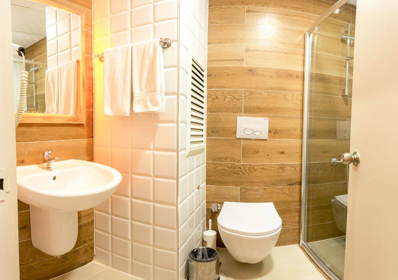 rooms-familiy-room