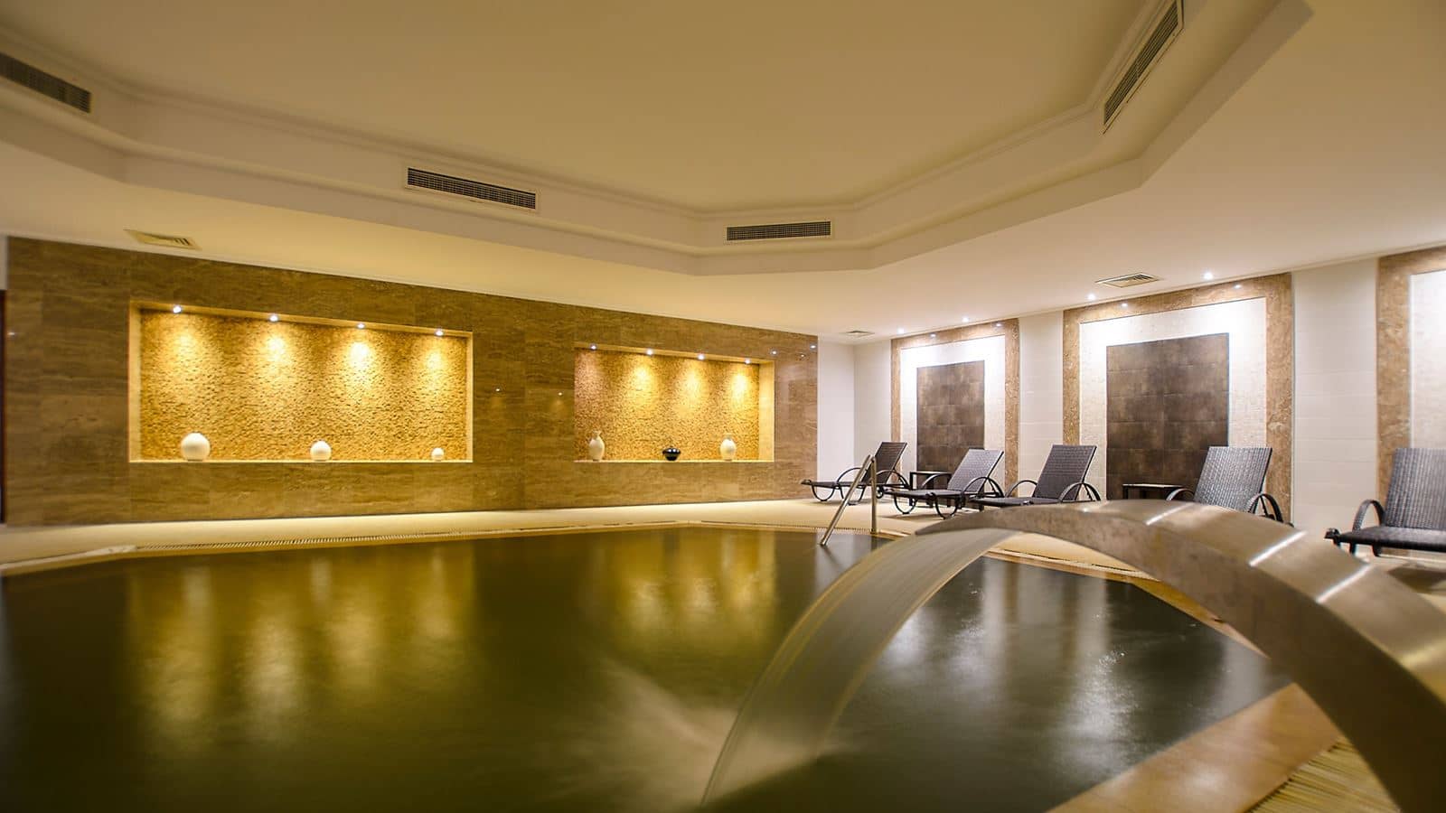 pools-indoor-pool