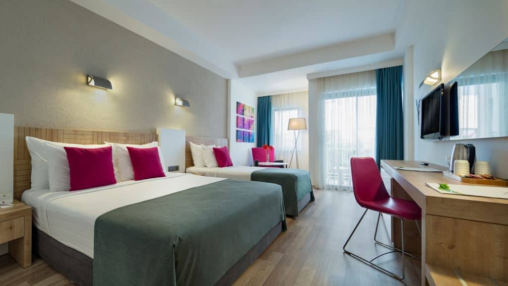 rooms-standard-room