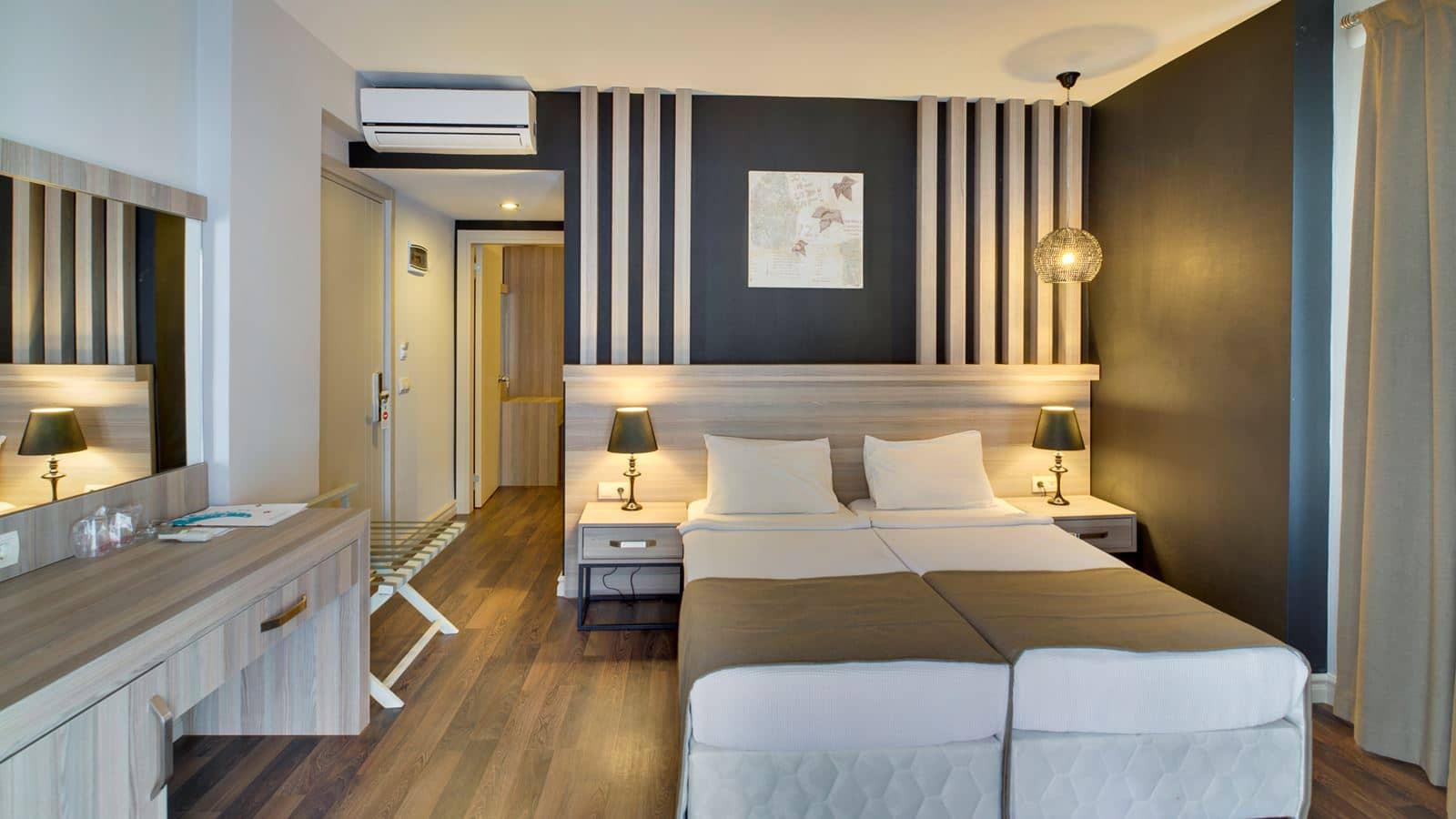 rooms-family-room