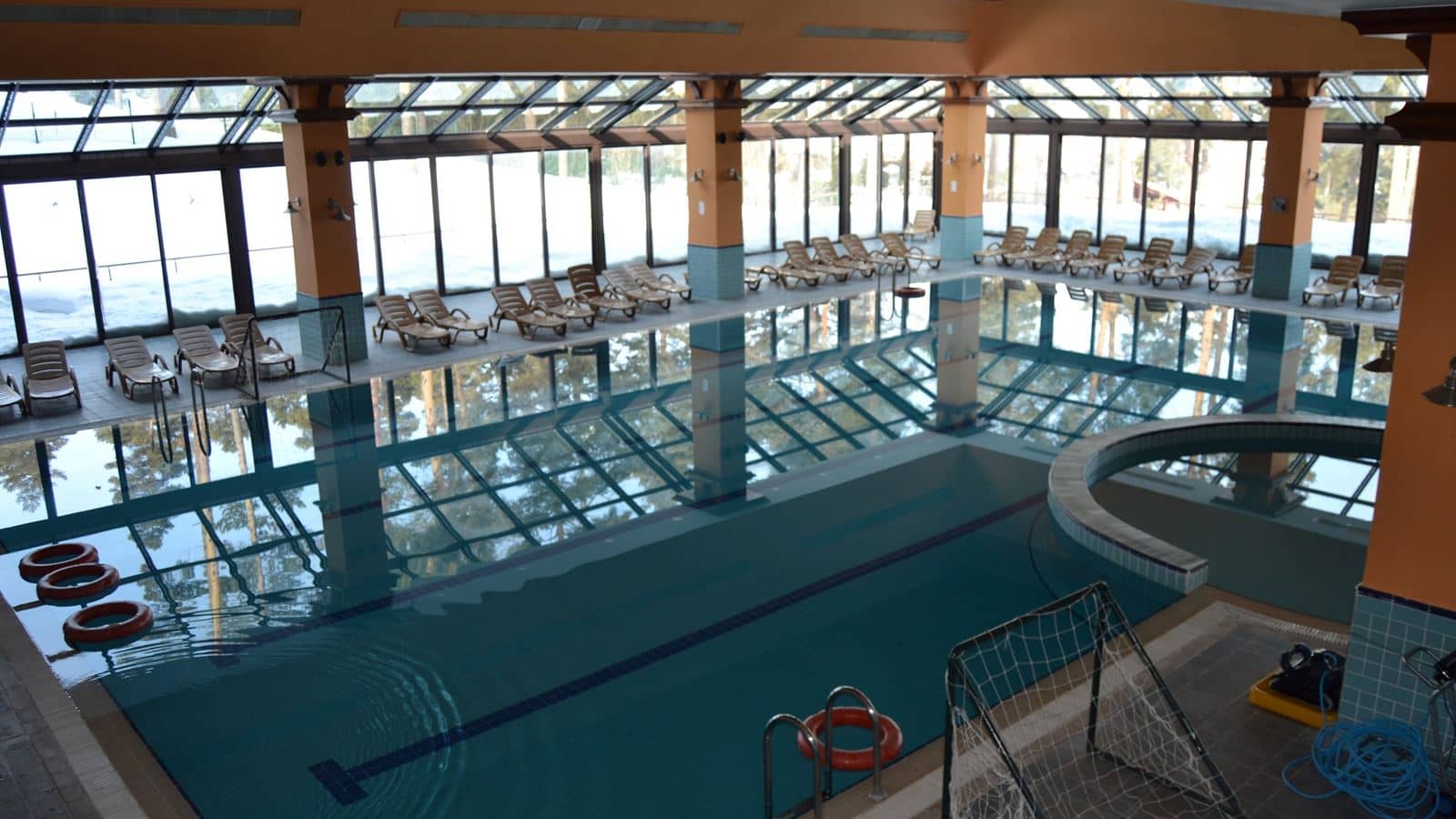 pools-indoor-pool