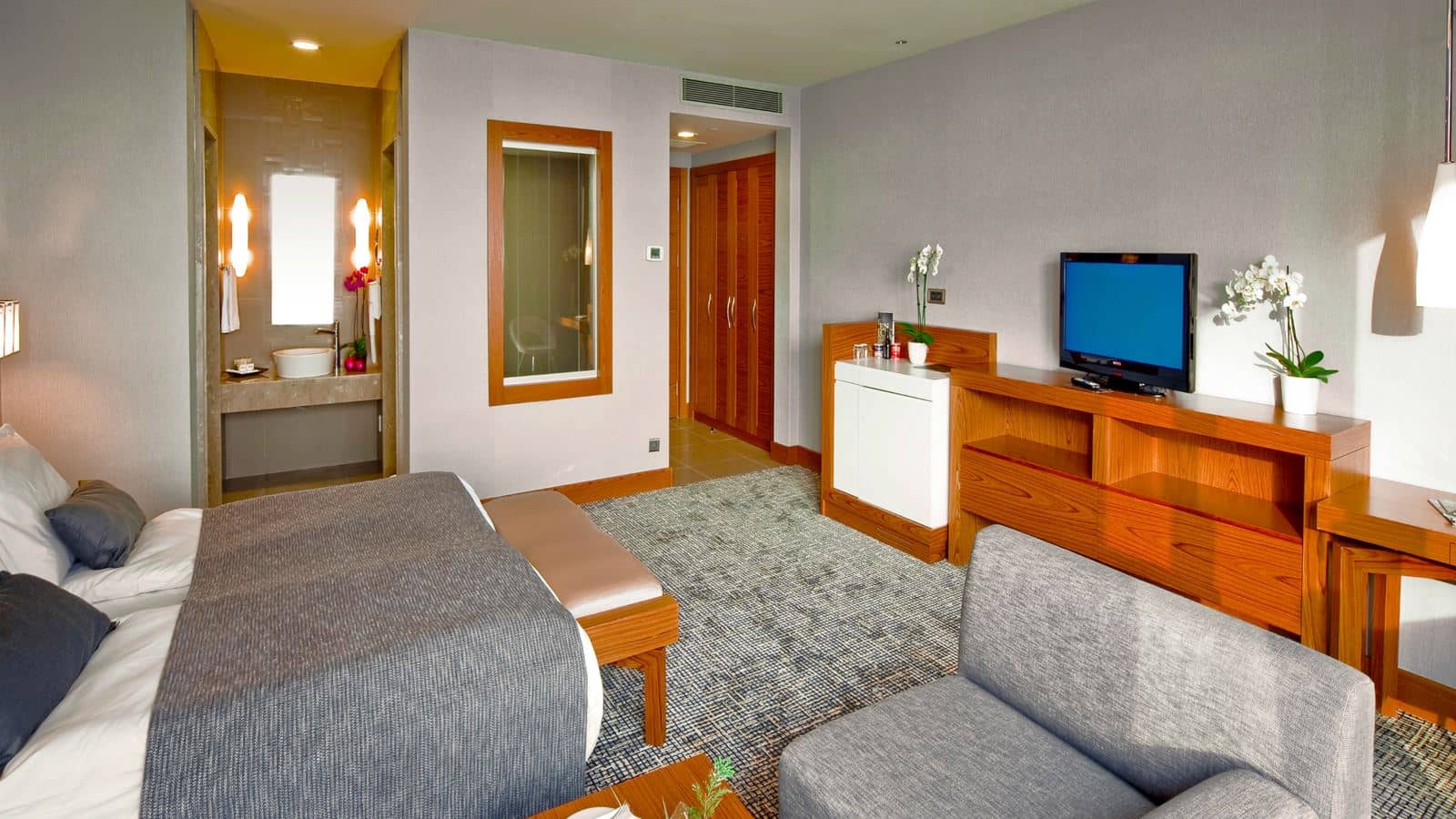 rooms-standard-room