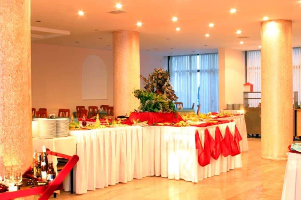 restaurants-main-restaurant