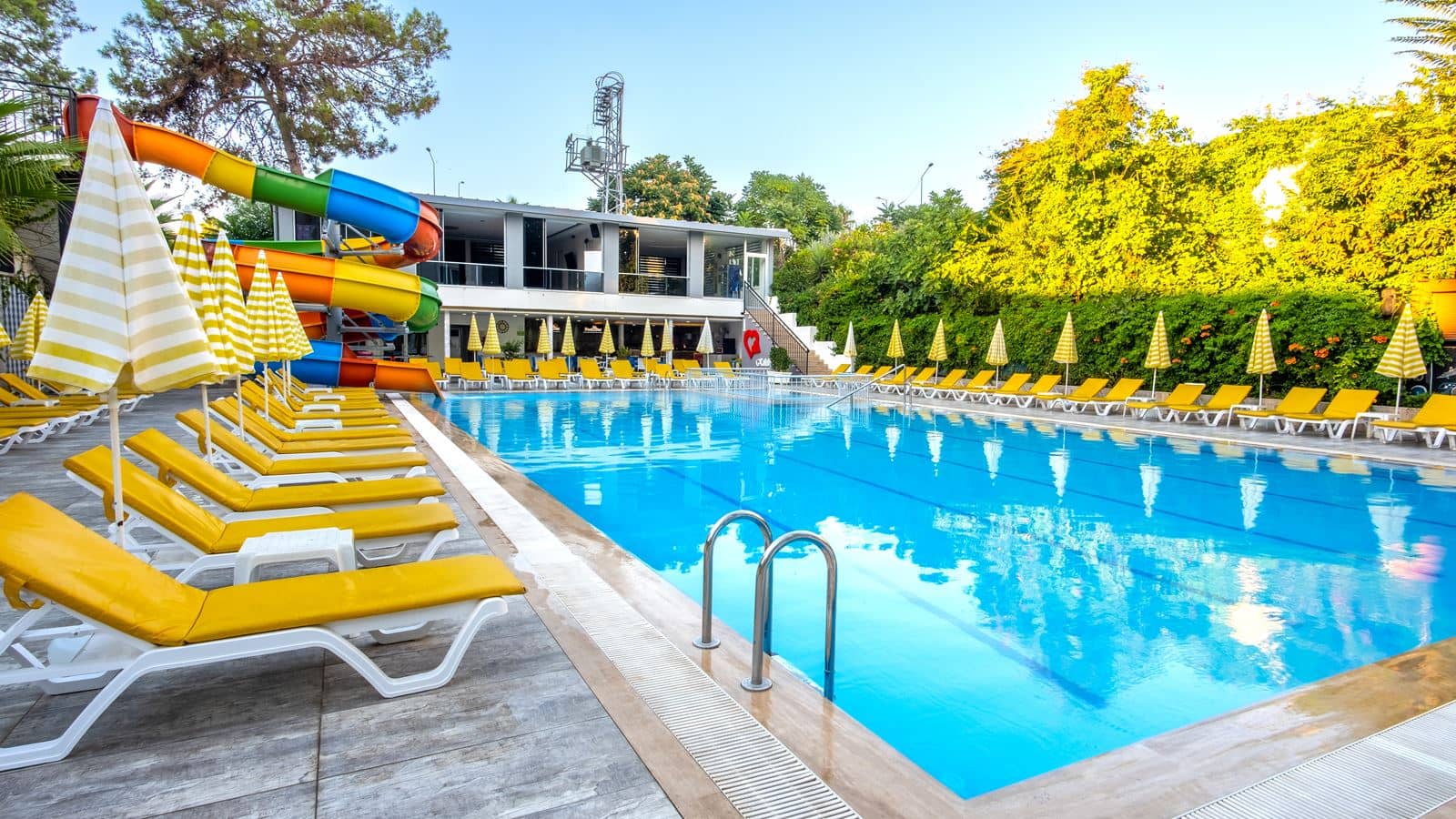 pools-outdoor-pool
