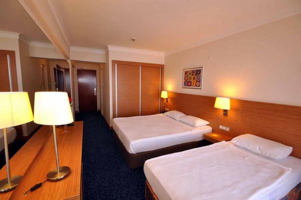 rooms-standart-room-sea-view