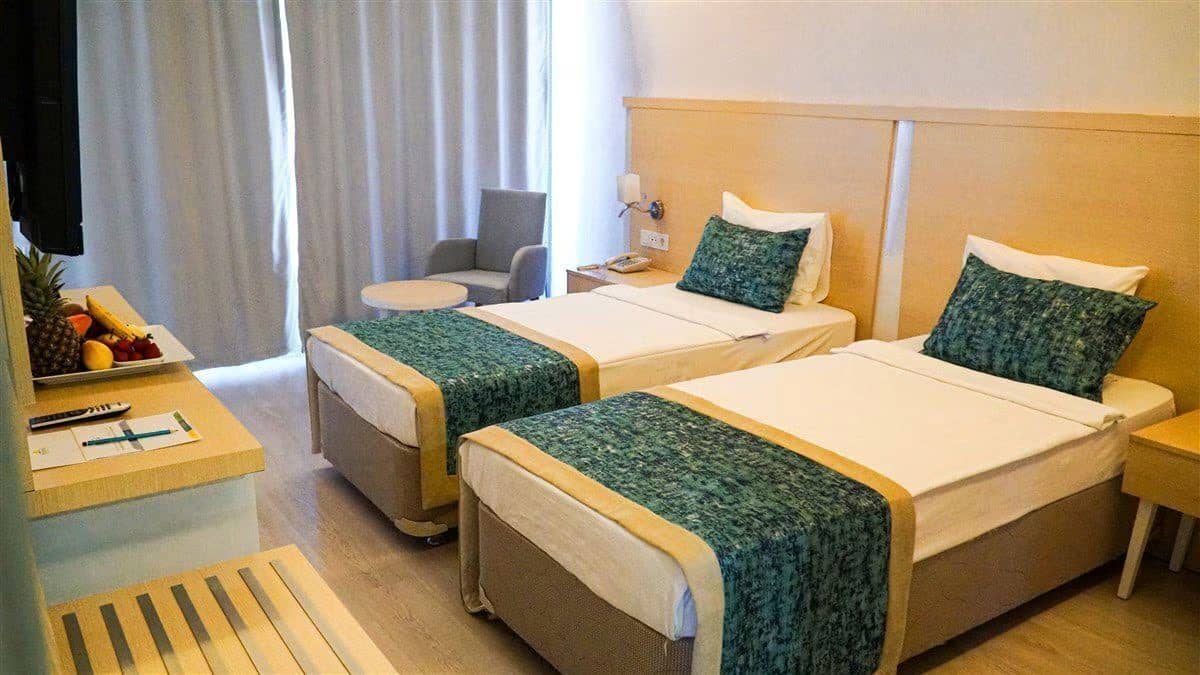 rooms-standard-room
