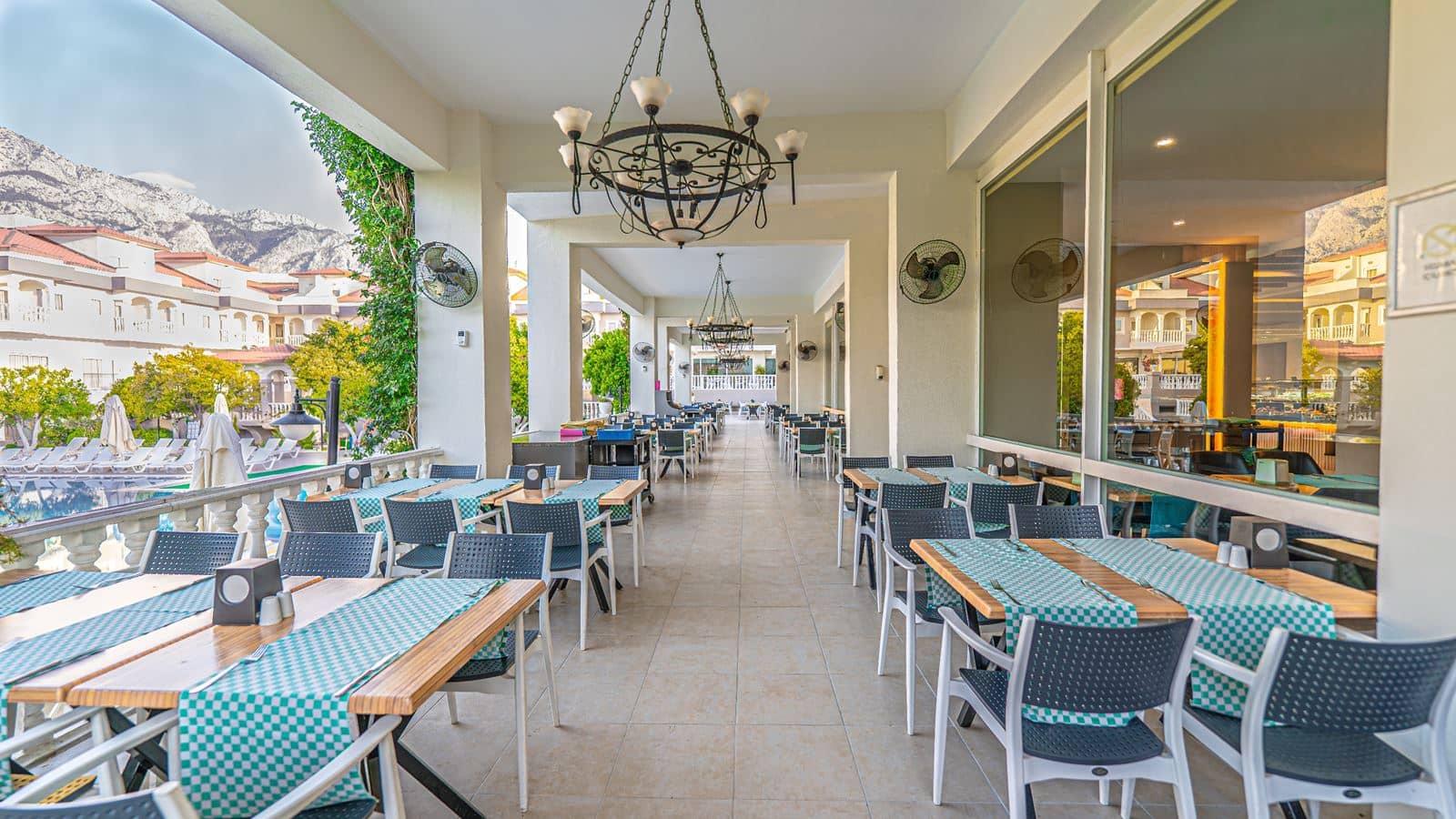 restaurants-tugra-restaurant