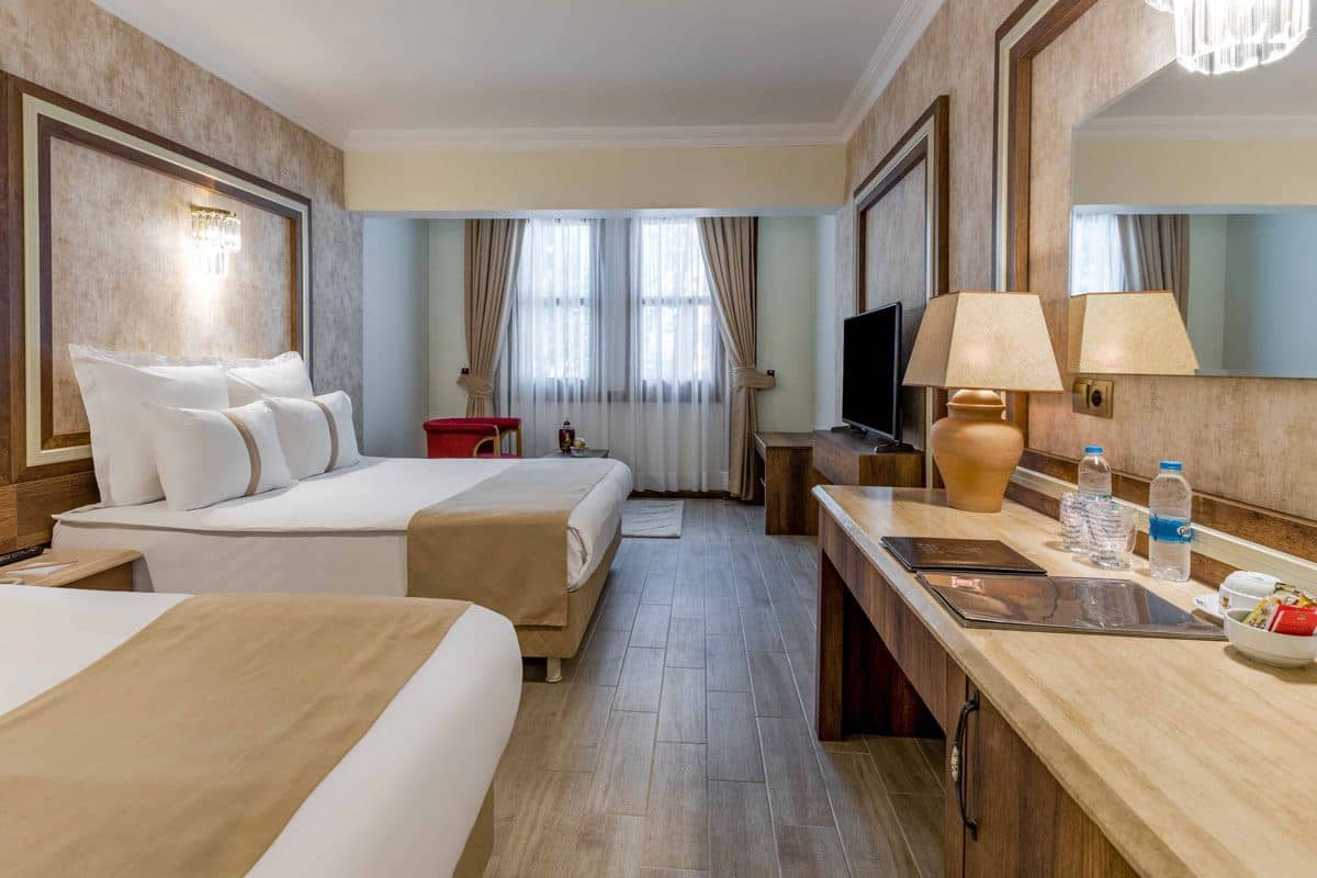 rooms-standard-room