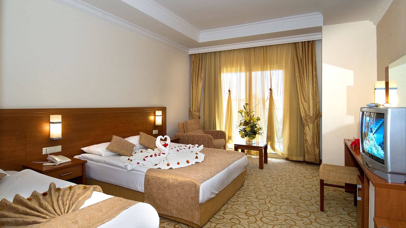 rooms-standard-room