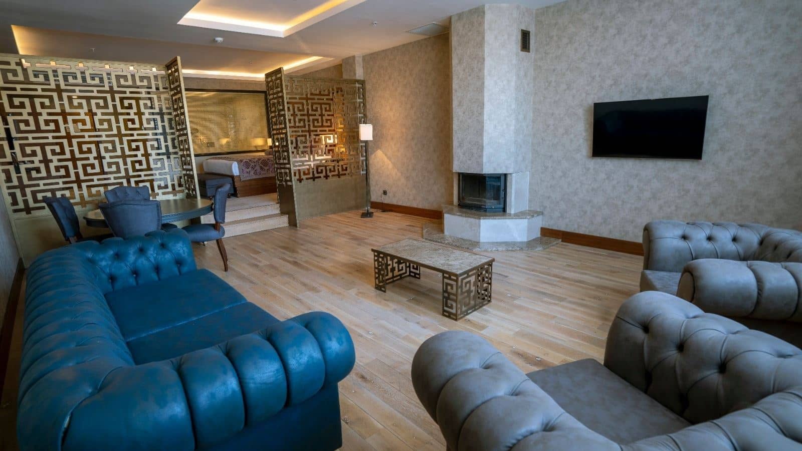 rooms-suit-oda