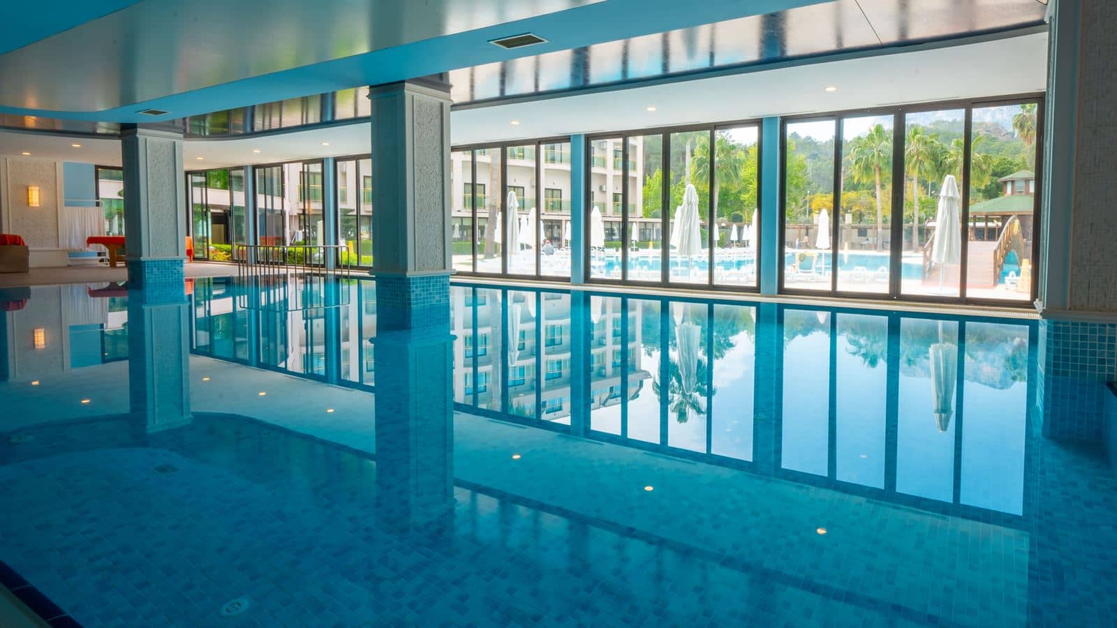 pools-indoor-pool