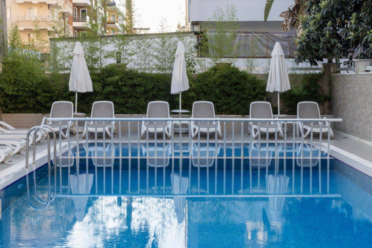 pools-outdoor-pool