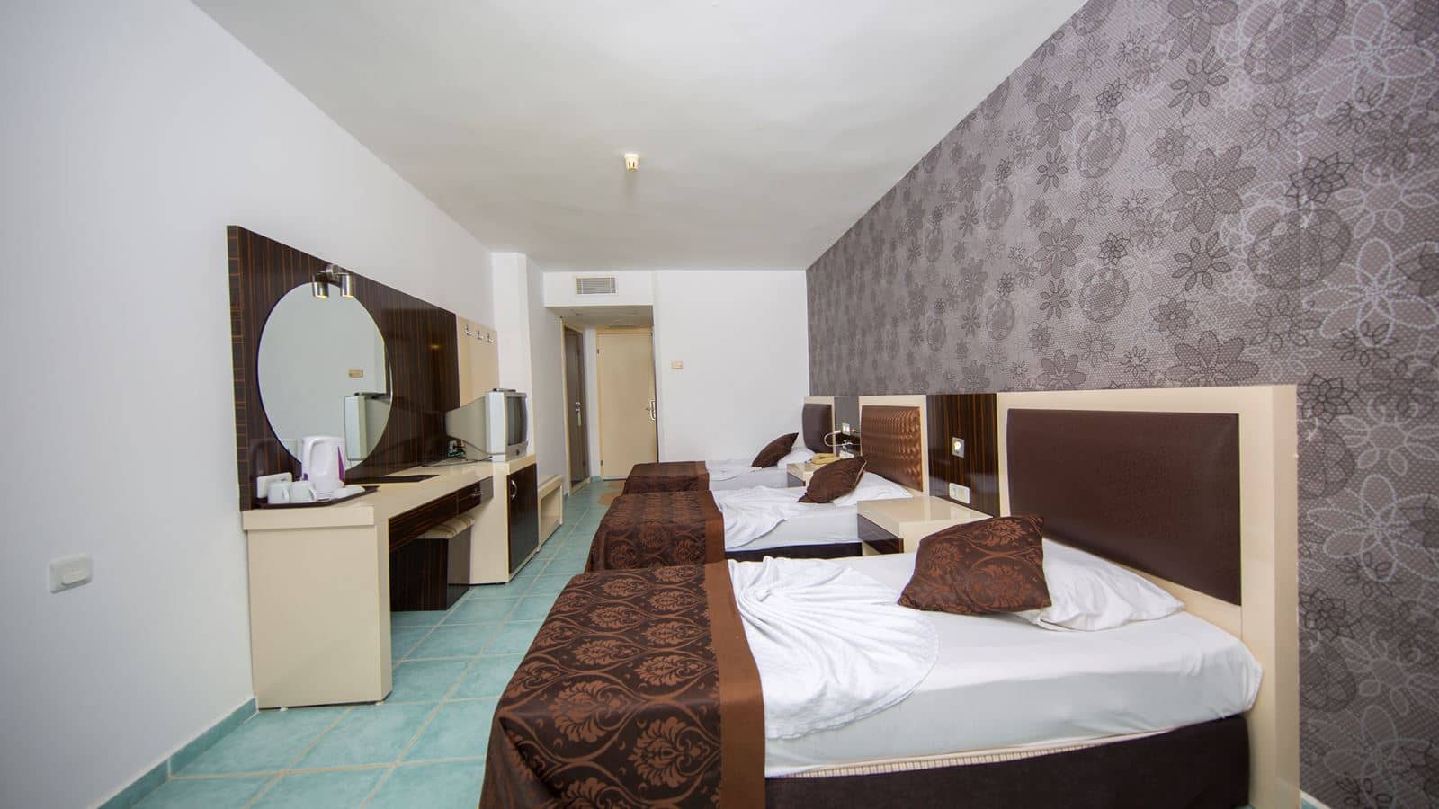 rooms-standard-room