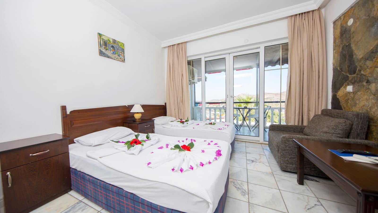rooms-standard-room