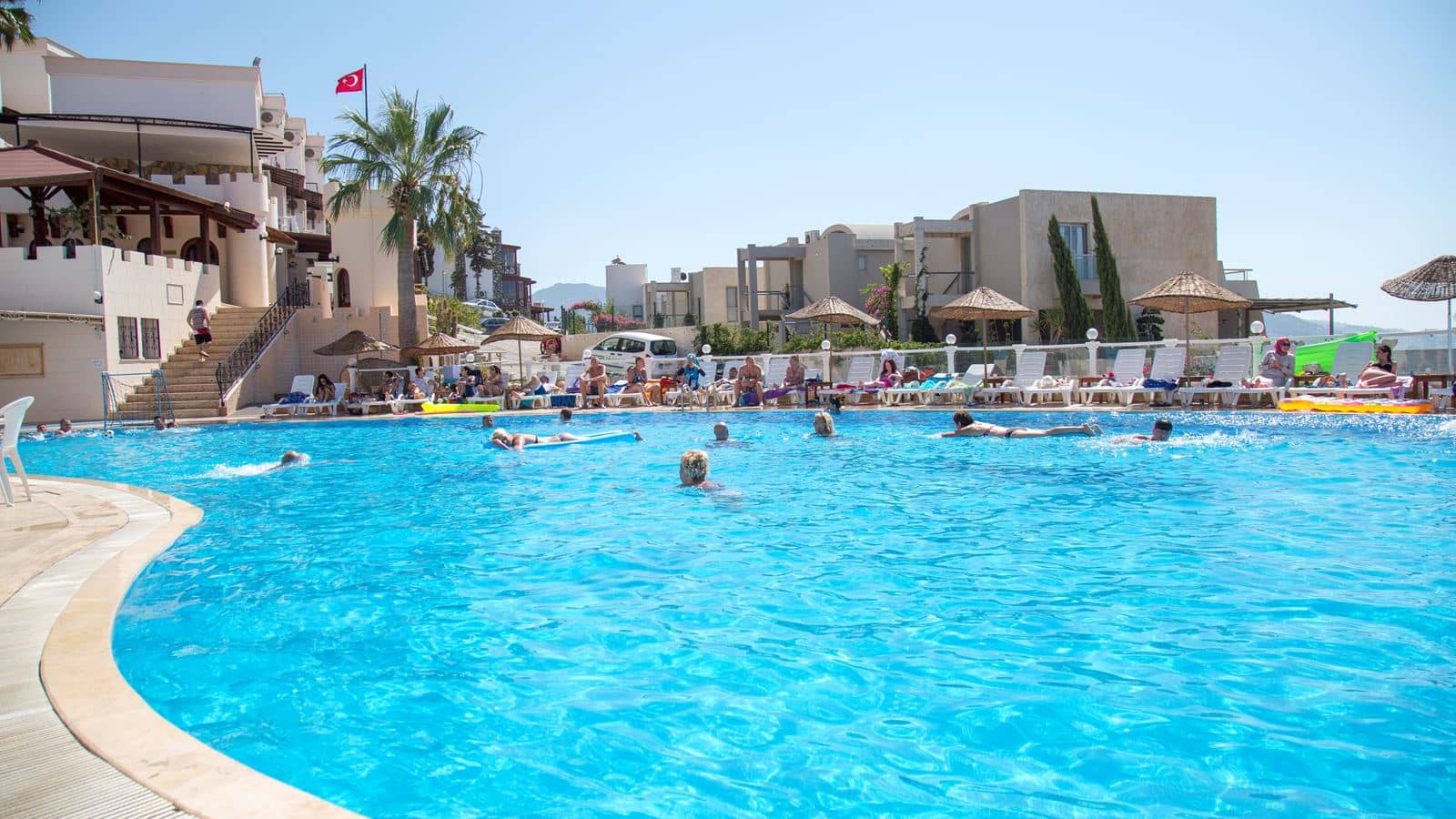 pools-outdoor-pool