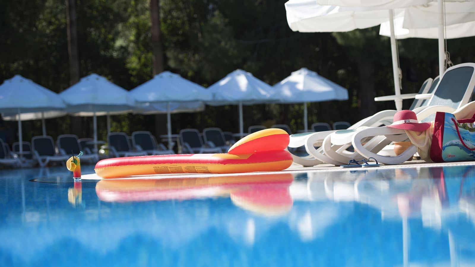 pools-outdoor-pool