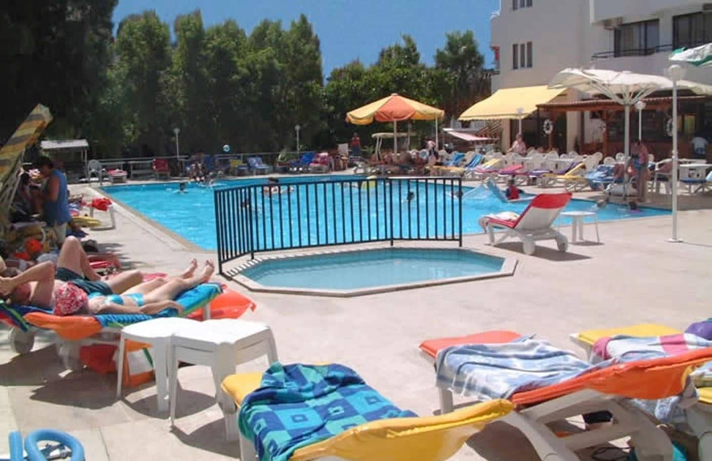 pools-outdoor-pool