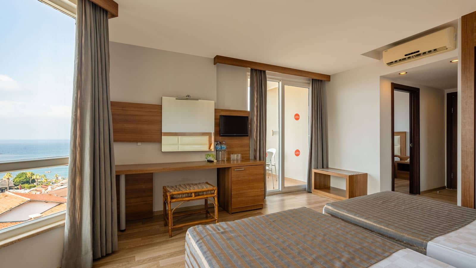 rooms-jasmin-standard-room