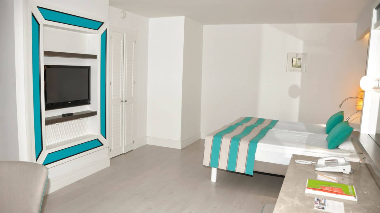 rooms-double-room-classic-dbl1