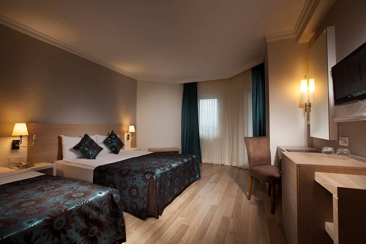 rooms-standard-room