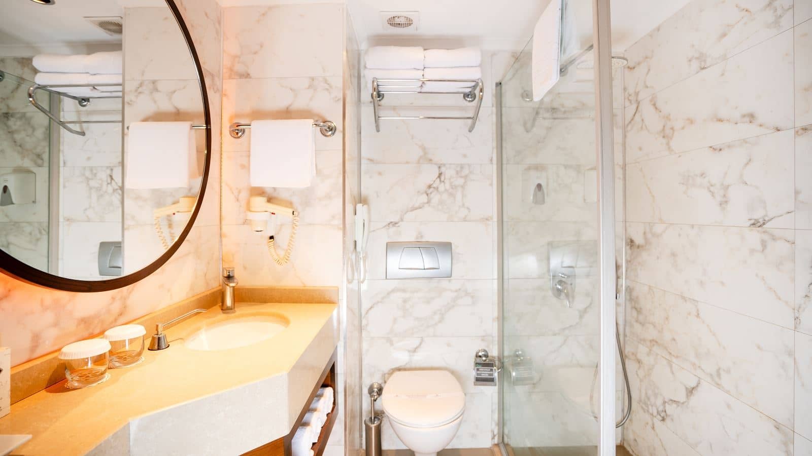 rooms-standard-room