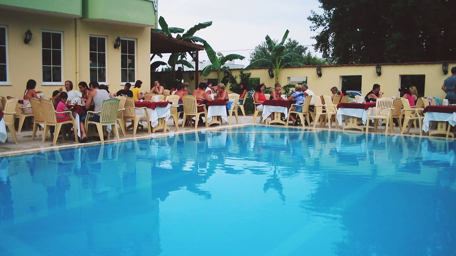 pools-outdoor-pool