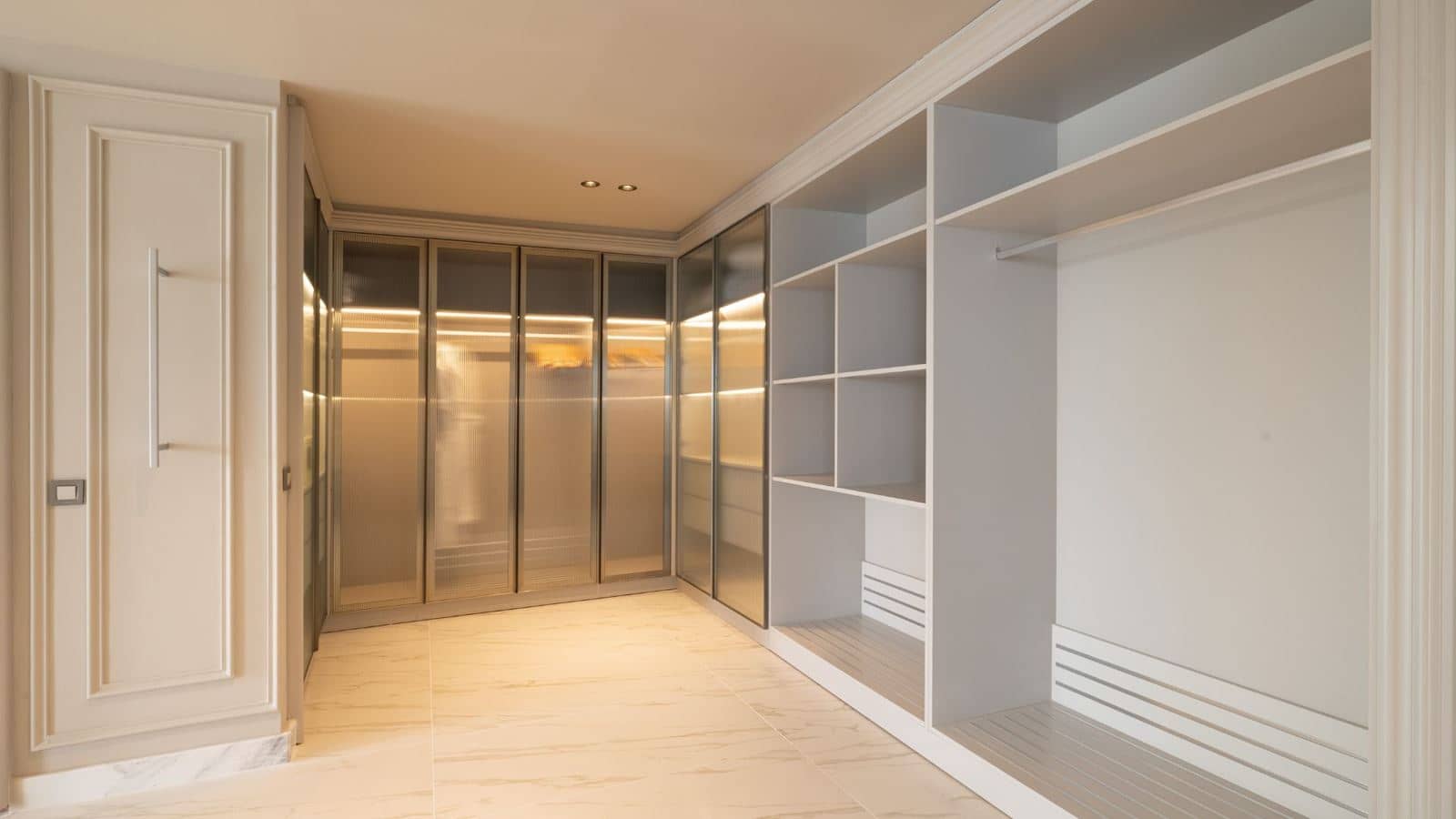 rooms-serenita-family-suite-sea-view-venezia-building-6th-floor