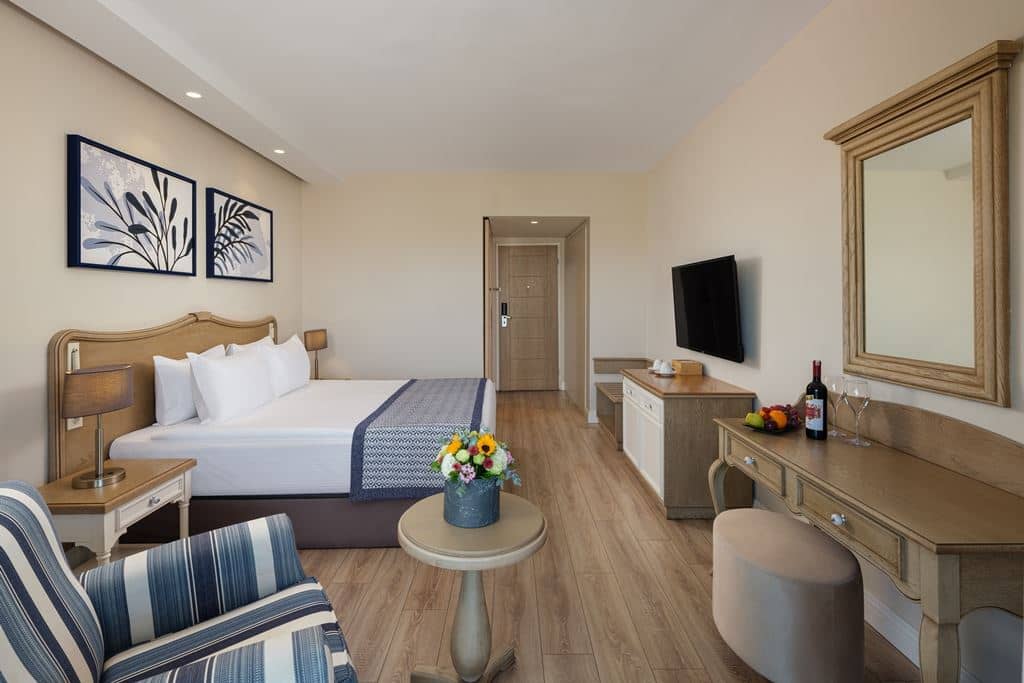 rooms-standard-room