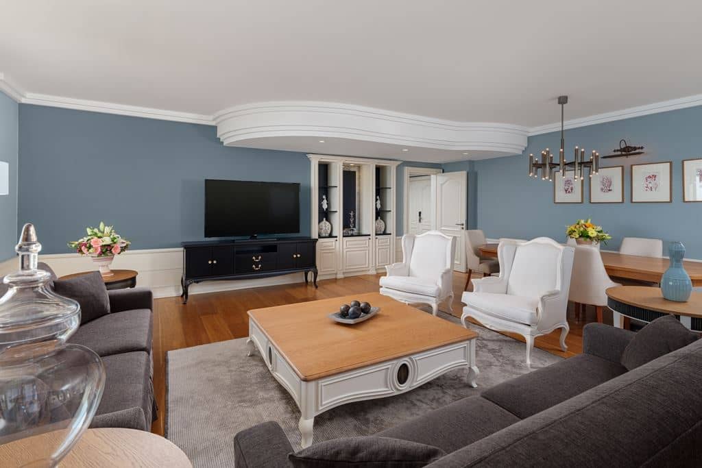 rooms-king-suite