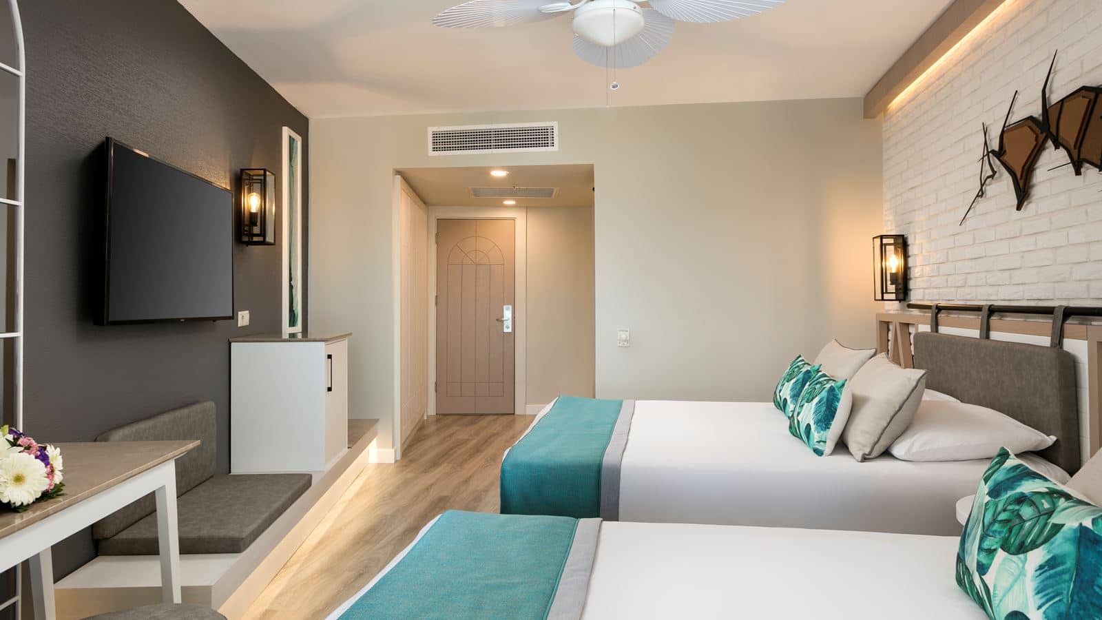 rooms-standard-room