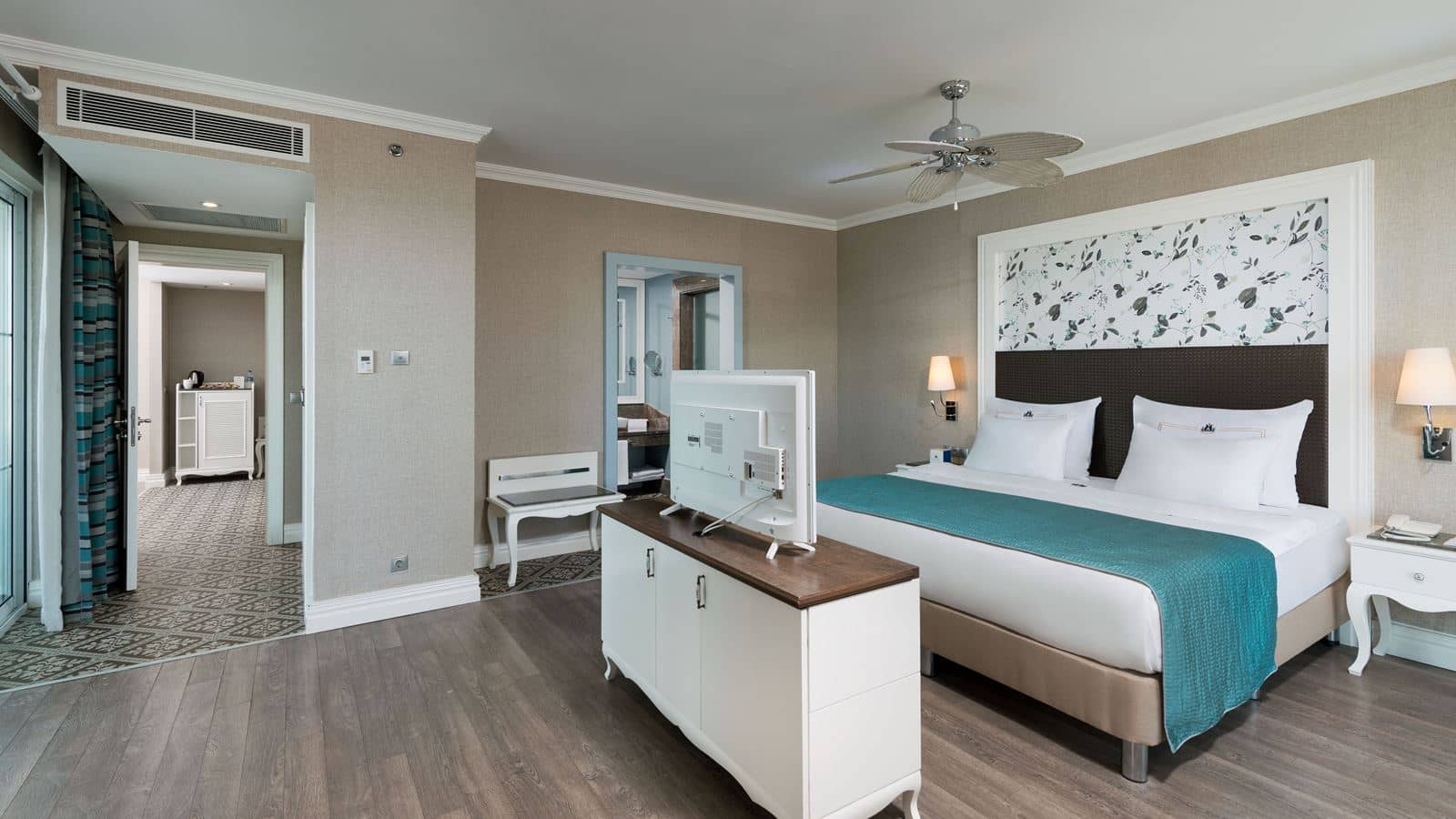 rooms-king-suite-sea-view