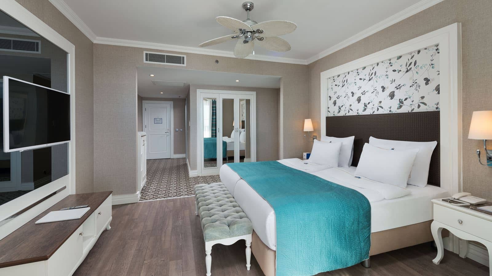 rooms-king-suite-sea-view