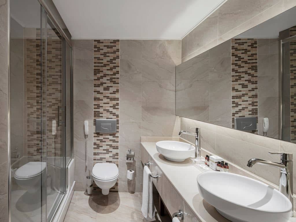rooms-select-family-swim-up