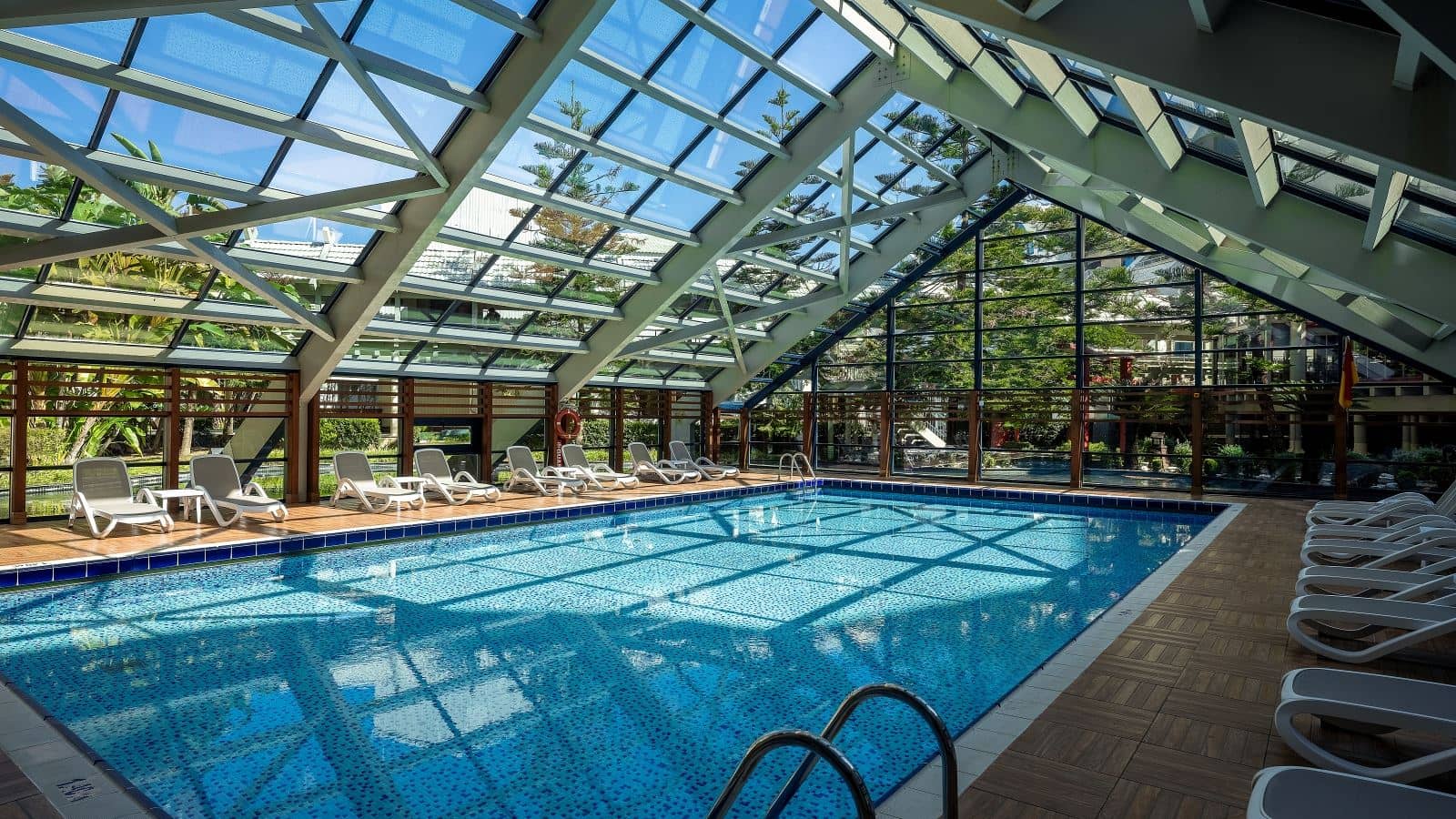 pools-indoor-pool