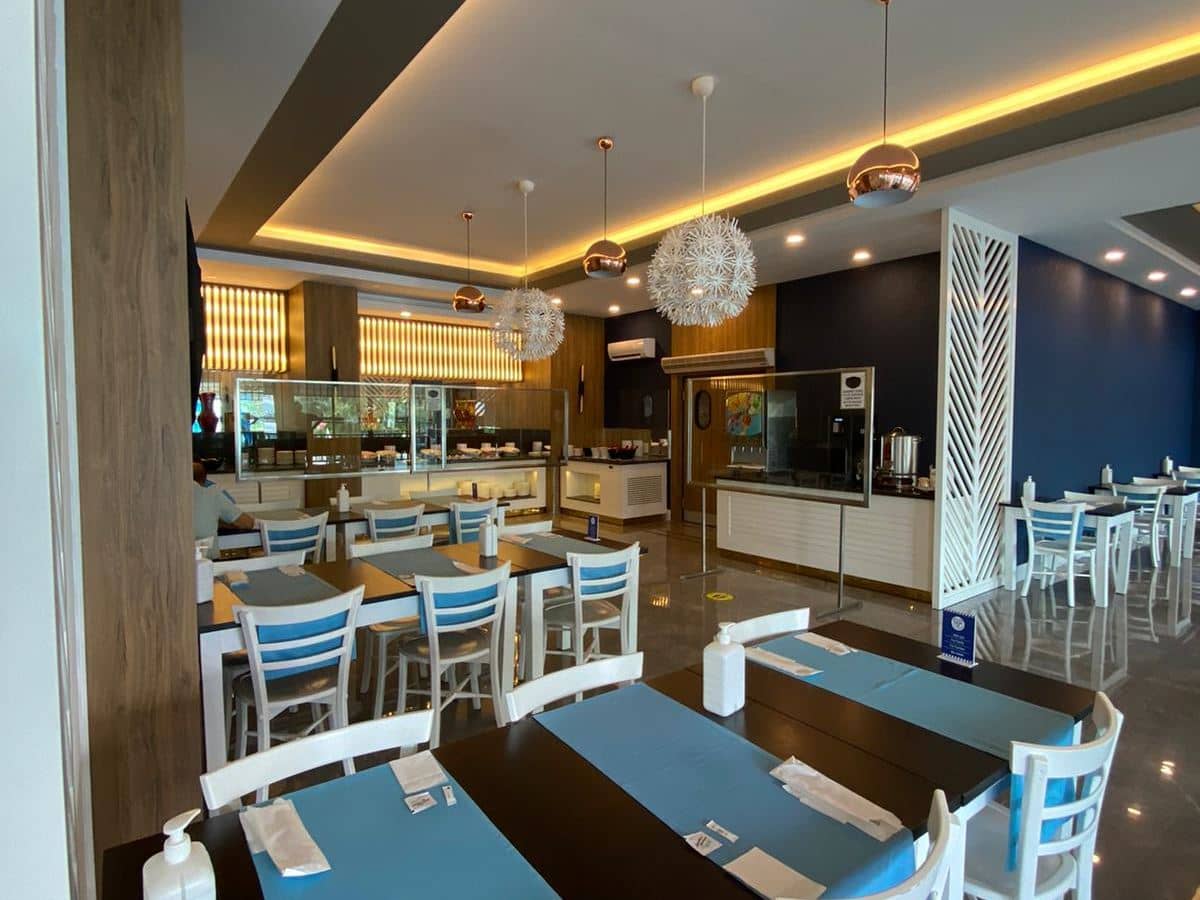 restaurants-open-restaurant