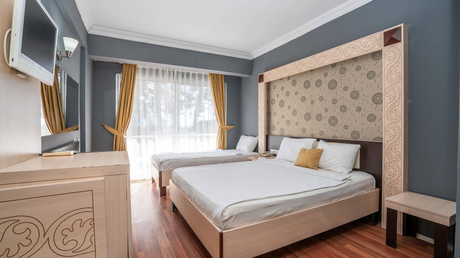 rooms-standard-room