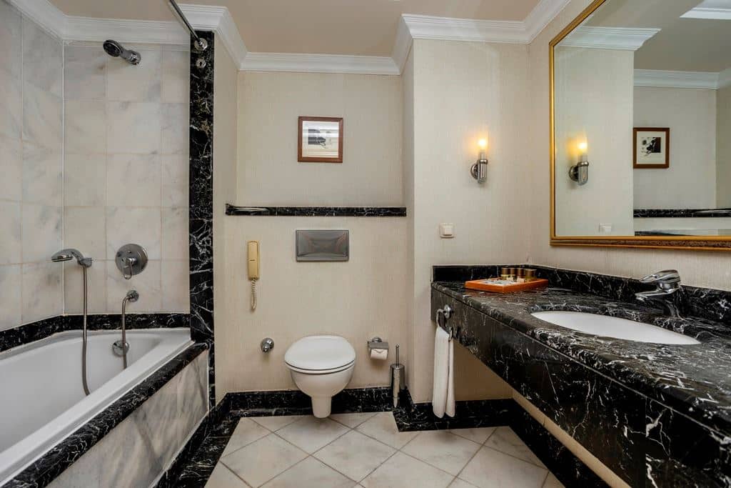 rooms-standard-room