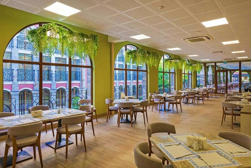 restaurants-restaurants