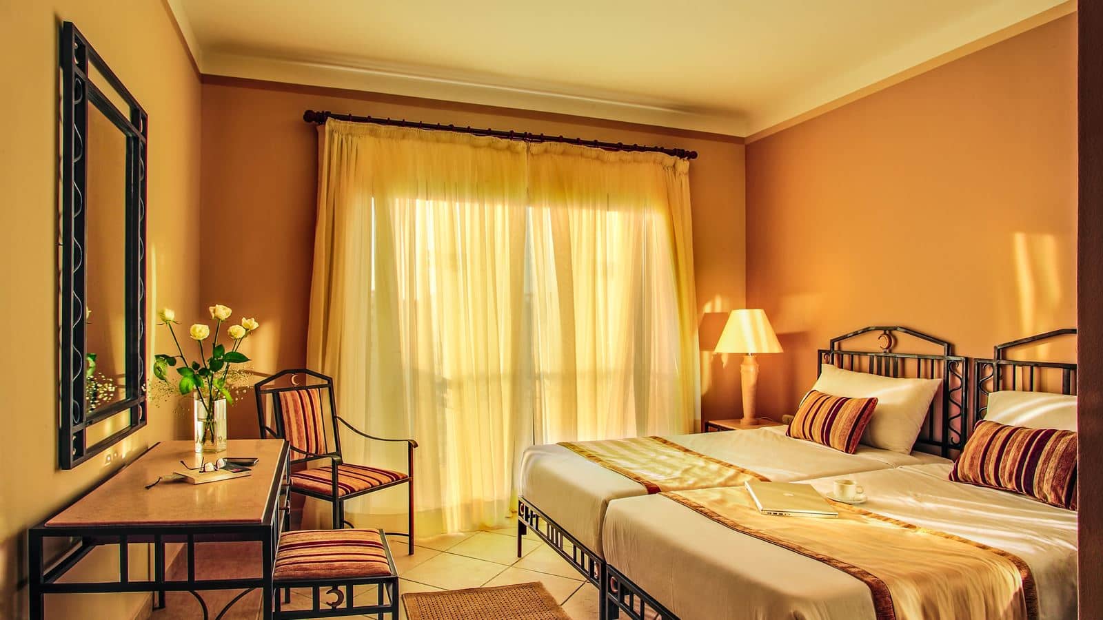 rooms-suite