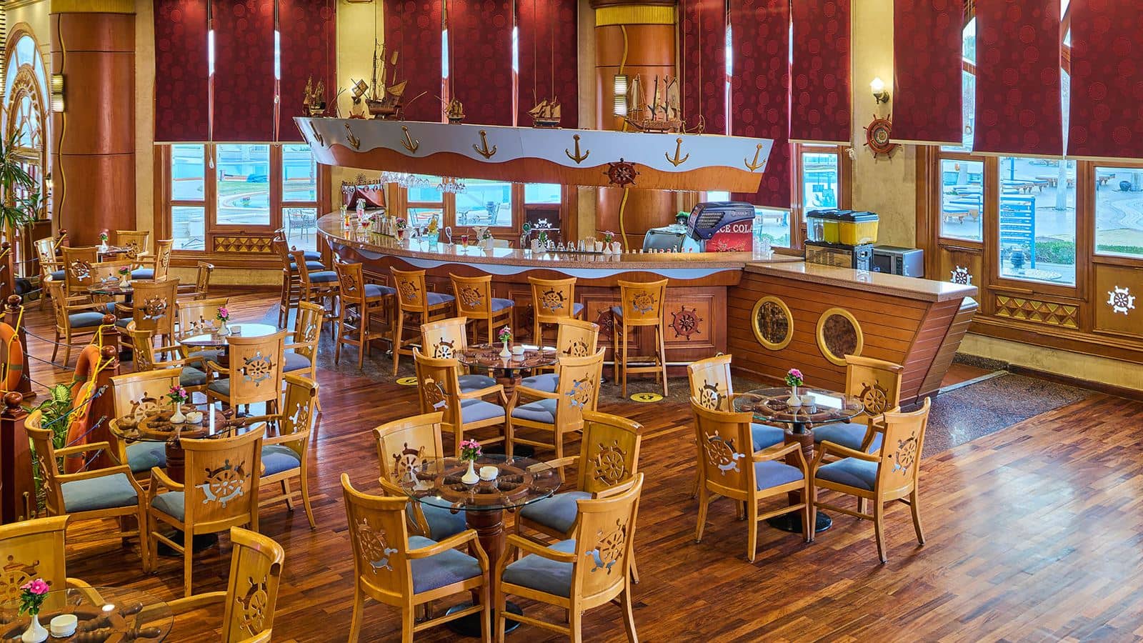 restaurants-sailor-bar