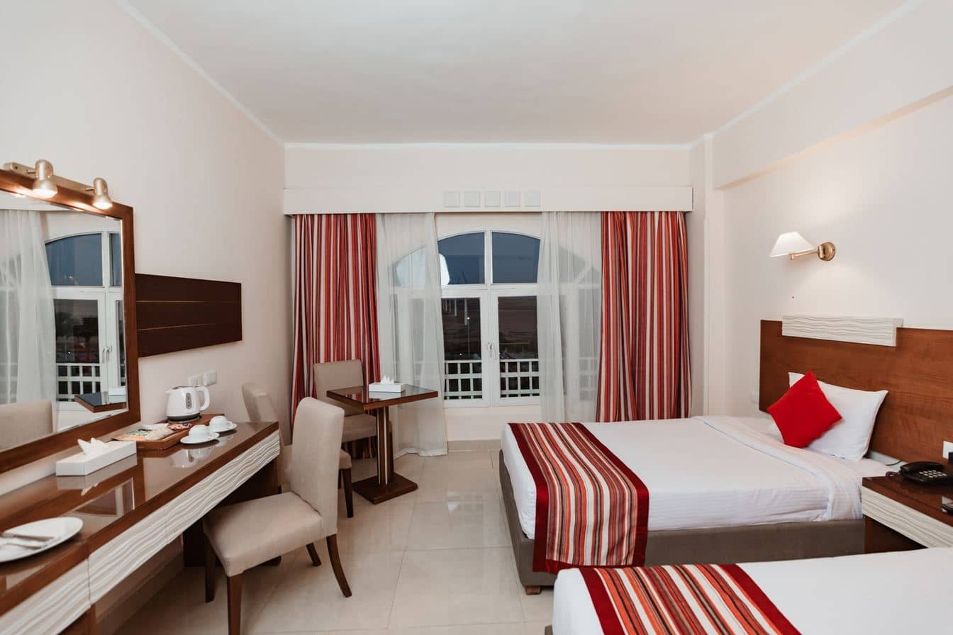 rooms-economy-room