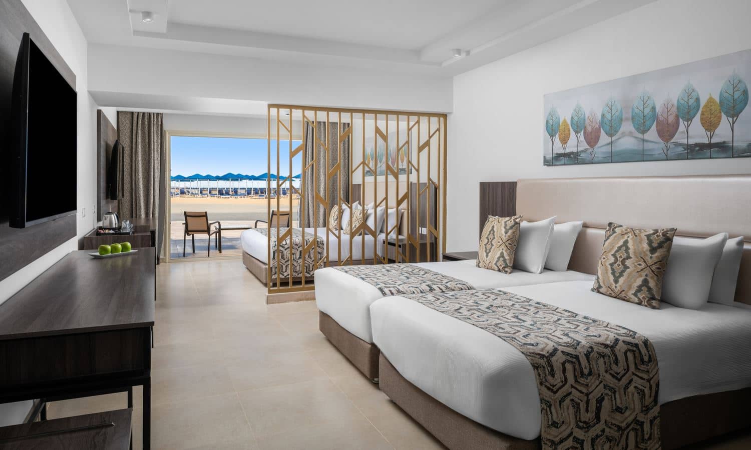 rooms-family-deluxe-garden-view